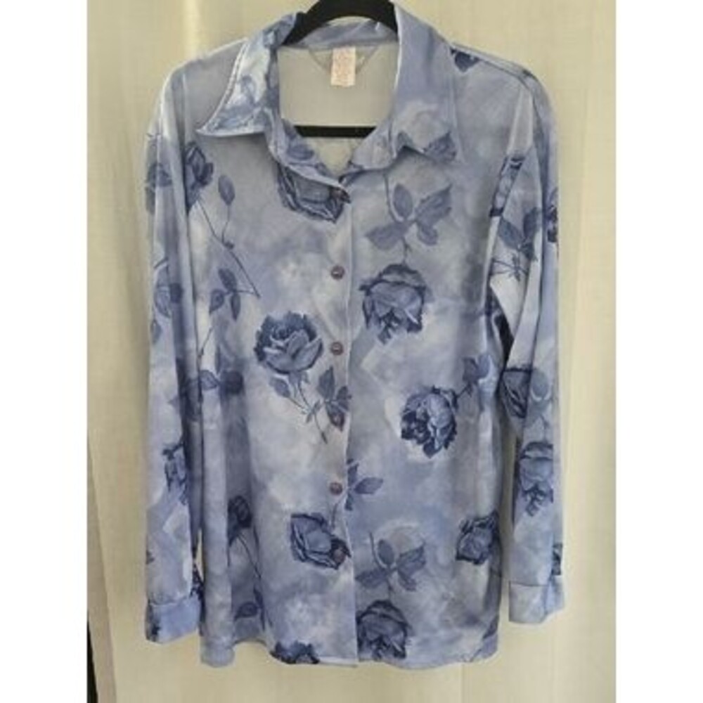 Blair Light Blue Rose Print Button‑Front Blouse WL 12W‑14W - Picture 2 of 8